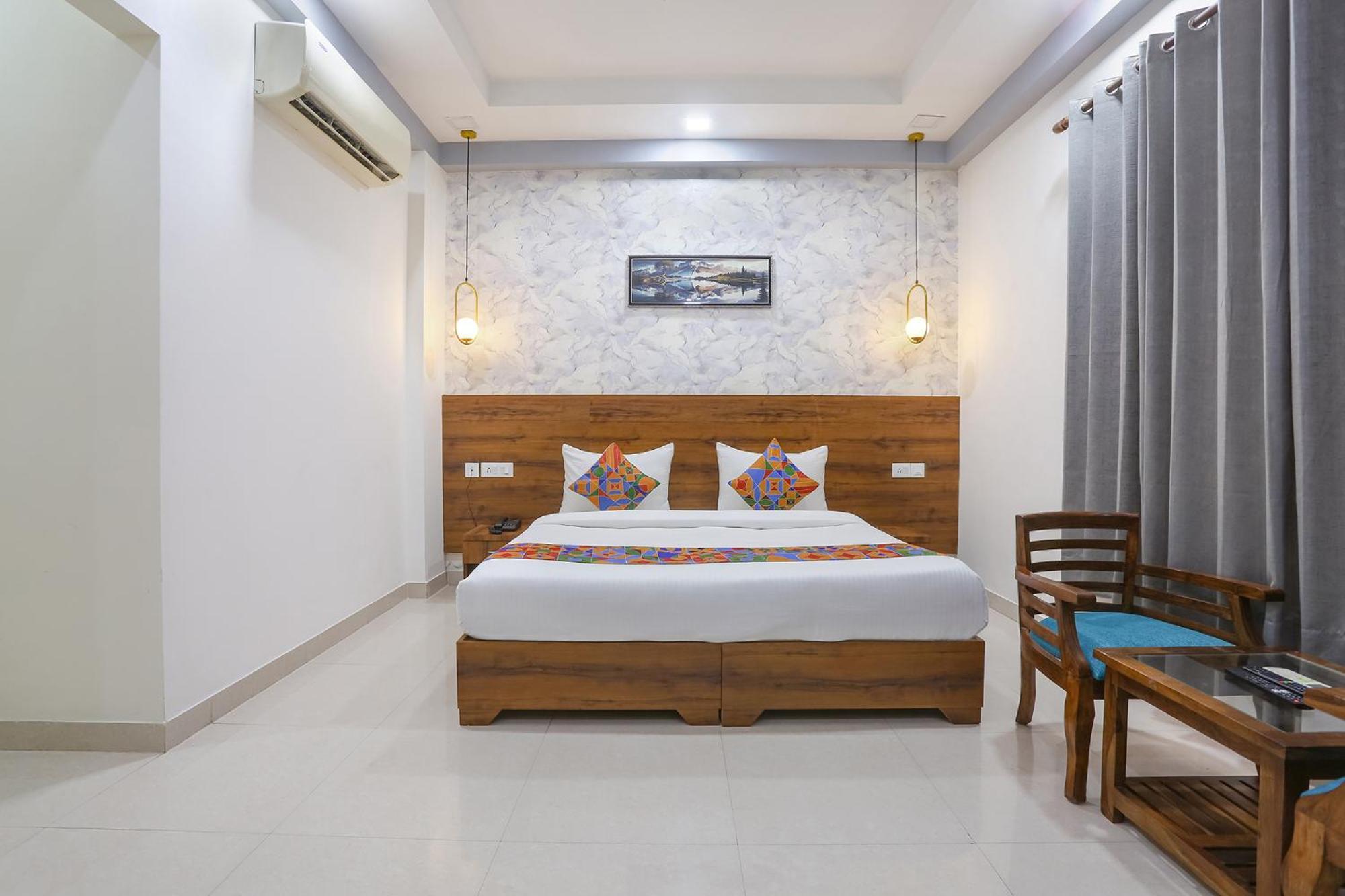 Fabhotel New Journey Hospitality Gurgaon Exterior foto